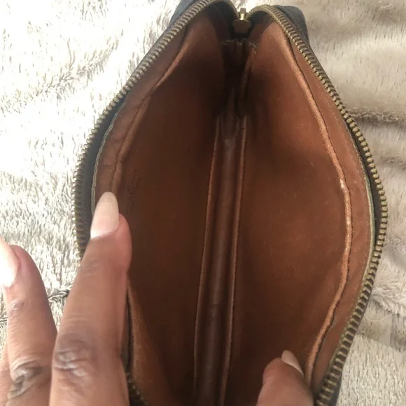 Louis Vuitton Black and Brown Wristlet - Picture 4 of 6